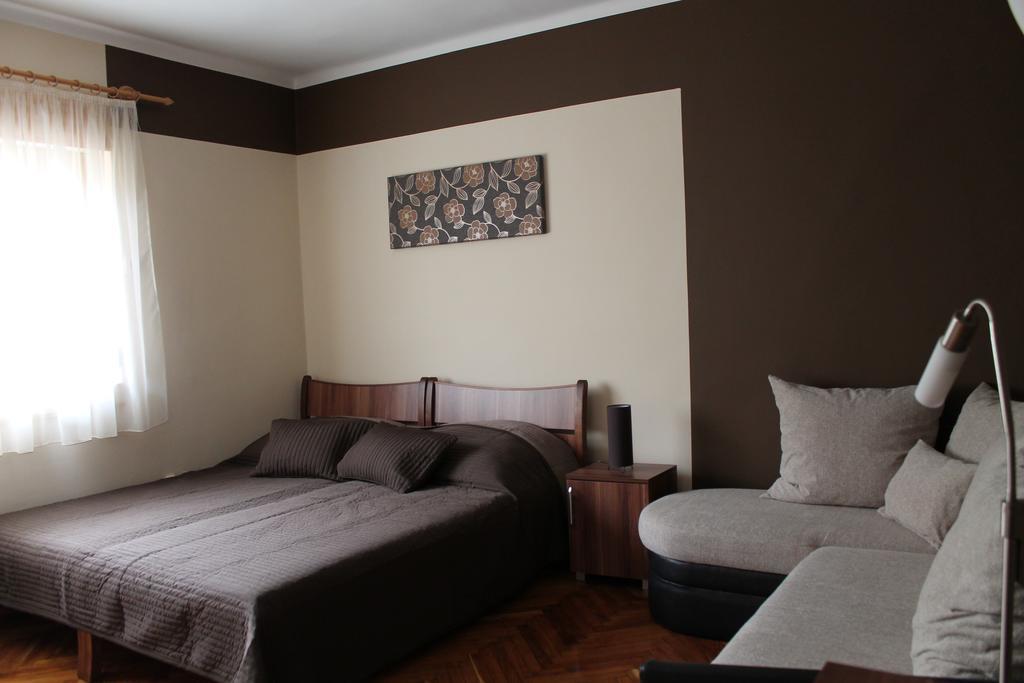 Stilus Apartman Appartement Szekszárd Kamer foto